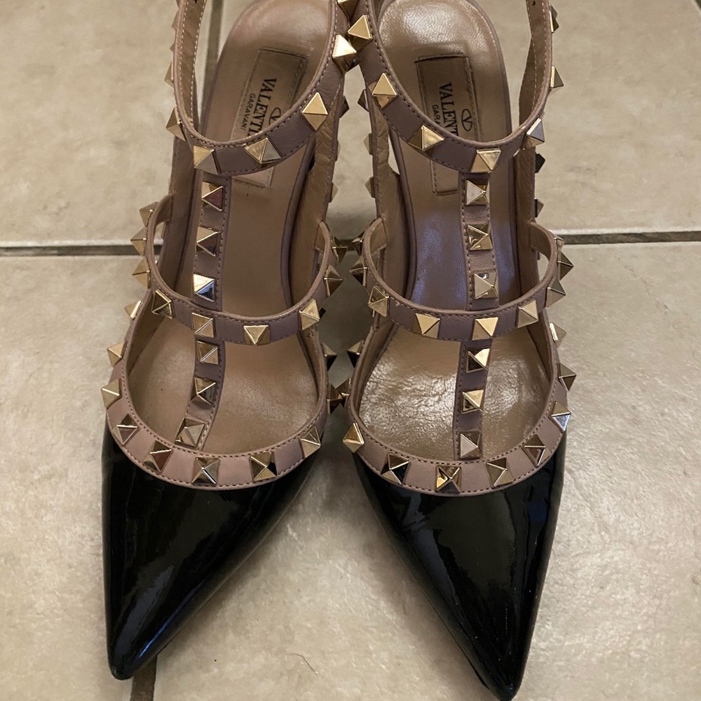 Valentino Rockstud Patent Leather Slings
